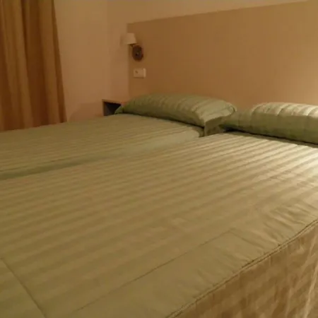 Sant Jordi Fontanella Apartamento *